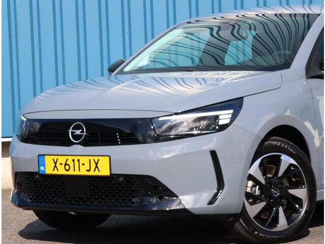 Opel e-Corsa Electric 50 kWh 136PK | Navigatie via Apple Carplay/Android Auto | Parkeersensoren Achter | LED Koplampen | Keyless Start | DAB Ontvanger | Volledig Digitaal Instrumentenpaneel | Climate Control | Cruise Control | 16" Lichtmetalen Velgen