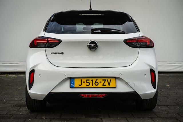 Opel e-Corsa GS Line 50 kWh 3-Fase/ Stuur-stoelverwarming/ Climate control/ Navigatie apps/ Carplay