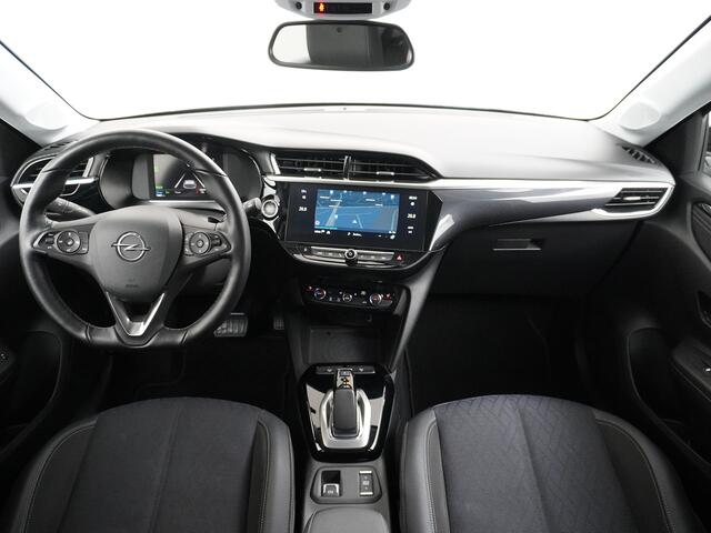 Opel e-Corsa Elegance 50kWh Two-Tone Apple Carplay Android Auto Navi Ecc Adap.Cruise Control 360° Camera Keyless Stoel-Stuurverwarming DAB Led Lmv 17" Verkeersbord detectie Rijstrooksensor Winter-Pakket Parkeer-Pakket Premium-Pakket 100% Dealeronderhouden Origineel Ne