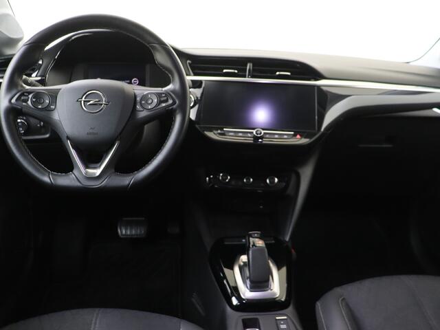 Opel e-Corsa Elegance 50 kWh 136PK | 17 inch velgen | Parkeerhulp voor | Camera | Navigatie |