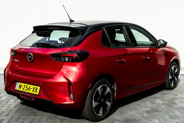 Opel e-Corsa GS Line 50 kWh 1e EIGN NED AUTO RIJKLAAR . | BTW AUTO | Navigatie | Camera | 16 inch LMV | PDC V/A | sportstoelen |