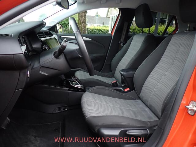 Opel e-Corsa Edition 3-FASE 50kWh CARPLAY/DAB/STUUR+STOELVERWARMING