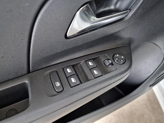 Opel e-Corsa Electric Edition 50 kWh | FACELIFT | Apple carplay | Parkeersensoren