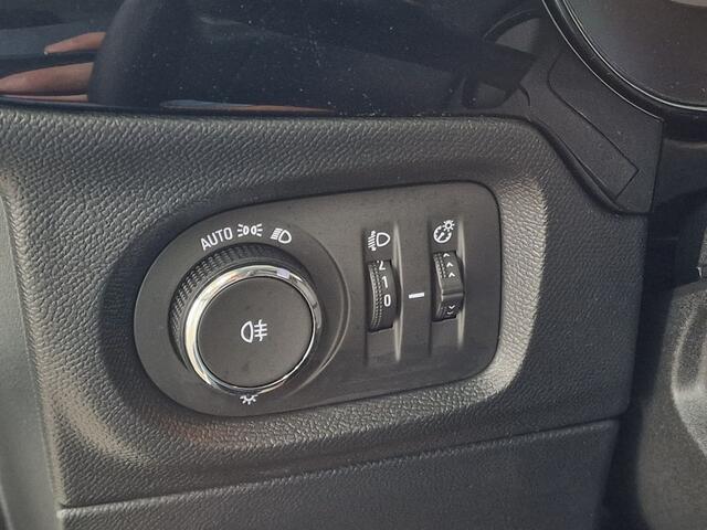 Opel e-Corsa Electric Edition 50 kWh | FACELIFT | Apple carplay | Parkeersensoren