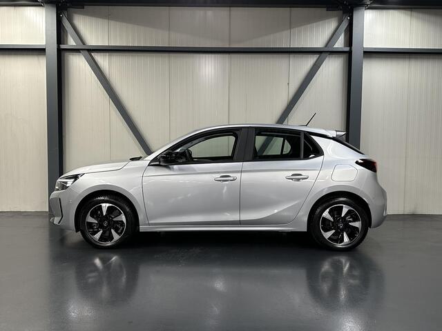 Opel e-Corsa Electric GS 50 kWh 136PK | NIEUW!! | AppleCarplay/AndroidAuto | stoel & stuur verwarming | Climate Control | Cruise Control | Camera | 16'LM velgen | Keyless | LED | Parkeersensoren | Isofix |