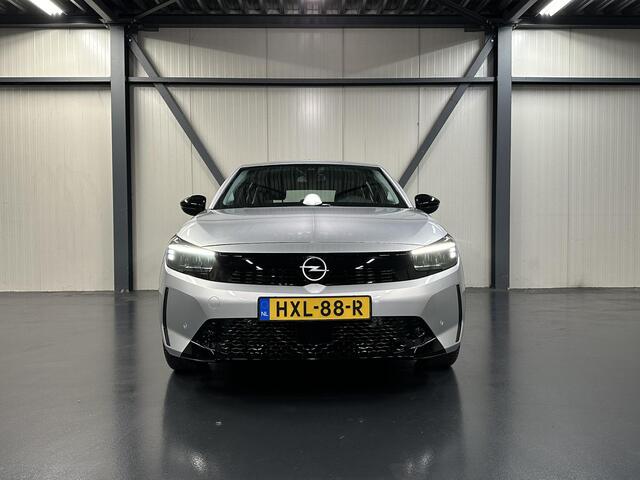 Opel e-Corsa Electric GS 50 kWh 136PK | NIEUW!! | AppleCarplay/AndroidAuto | stoel & stuur verwarming | Climate Control | Cruise Control | Camera | 16'LM velgen | Keyless | LED | Parkeersensoren | Isofix |