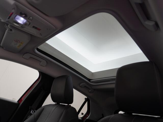 Opel e-Corsa Elegance 50kWh SOH 90% Leder 360°Camera Panoramadak Zwart Dak Navi Ecc Apple Carplay Android Auto Cruise Control Stoel+Stuurverwarming DAB+ Pdc Lmv Led Origineel Nederlandse Auto