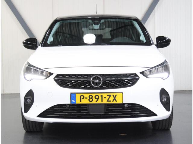 Opel e-Corsa Elegance 50kWh 136PK | AppleCarplay/AndroidAuto | 3 FASE | Camera | 17"LMV | Adaptive Cruise Control | Climate Control | Keyless | AUTOMAAT | Two-Tone | LED | Parkeersensoren | Isofix | Privacy Glass |