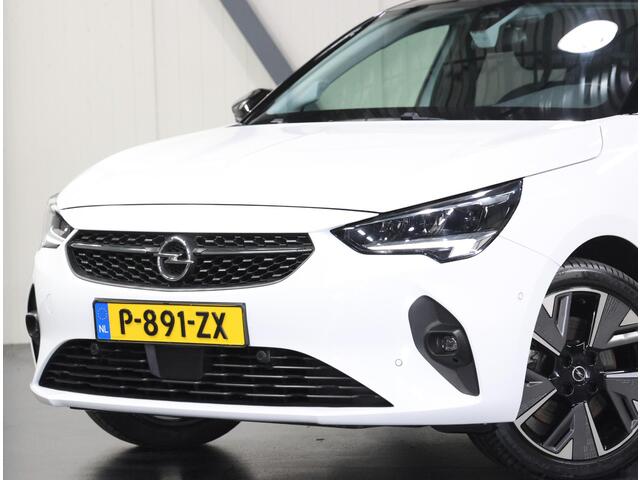 Opel e-Corsa Elegance 50kWh 136PK | AppleCarplay/AndroidAuto | 3 FASE | Camera | 17"LMV | Adaptive Cruise Control | Climate Control | Keyless | AUTOMAAT | Two-Tone | LED | Parkeersensoren | Isofix | Privacy Glass |