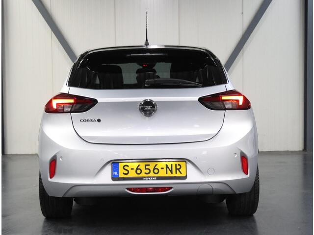 Opel e-Corsa Level 3 50kWh 136PK | 1ste eigenaar | 97%ACCURAPPORT | 3 FASE | Winterpakket | 17"LMV | Parkeersensoren | Navigatie | AUTOMAAT | LM velgen | Keyless | Two-Tone | LED | Parkeersensoren | Privacy Glass | Isofix |