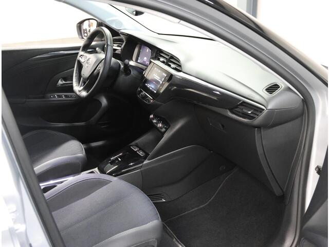 Opel e-Corsa Level 3 50kWh 136PK | 1ste eigenaar | 97%ACCURAPPORT | 3 FASE | Winterpakket | 17"LMV | Parkeersensoren | Navigatie | AUTOMAAT | LM velgen | Keyless | Two-Tone | LED | Parkeersensoren | Privacy Glass | Isofix |