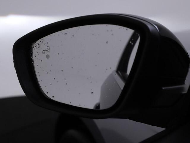 Opel e-Corsa Elegance 50 kWh 3 Fase Led/Nav/Camera