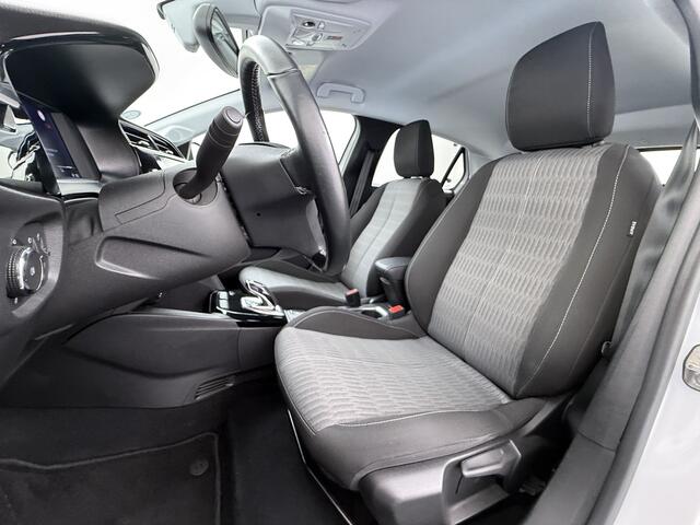 Opel e-Corsa Edition+ 50kWh Warmtepomp Fase 3 Laden Navi Stoel+Stuurverwarming 360°Camera Two-Tone Lak Ecc Navi Pack Parkeer Pack Pdc DAB Lmv 16" Privacy Glas Led Isofix Regen-Lichtsensor LaneAssist Origineel Nederlandse Auto SOH 89% Zeer compleet!