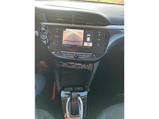 Opel e-Corsa Elegance 50 kWh Camera / leer-alcantara / Nieuwstaat!