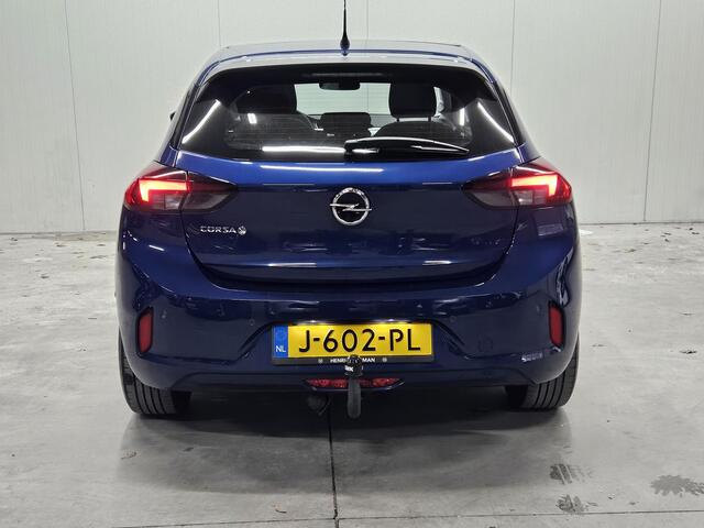 Opel e-Corsa Edition 50 kWh 3 fase | Panoramadak | Trekhaak | Cruise control | Keyless start | Edition+ Pakket | Verkeersbord detectie | Central deurvergrendeling met afstandsbediening |