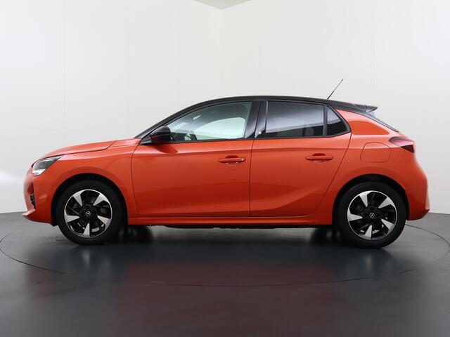 Opel e-Corsa GS Line 50 kWh SOH 92%| 3-FASE | ORIGINEEL NL AUTO | COMPLETE AUTO!| STOEL + STUUR VERWARMING| CAMERA| | RIJKLAARPRIJS INCL. 12 MND BOVAG GARANTIE