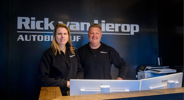 Opel e-Corsa Level 3 50 kWh | Carplay | LED | NL-Auto | 17'' | Stoelverwarming