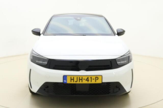Opel e-Corsa Electric Long Range GS 51 kWh | Navigatie | Stoel & Stuurverwarming | Keyless | 17" Lichtmetalen velgen | Zwart dak | DAB Radio