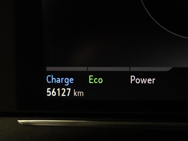 Opel e-Corsa Elegance 50 kWh Camera | Cruise | Navi | Parkeersens. achter | Stoel-/stuurverw.