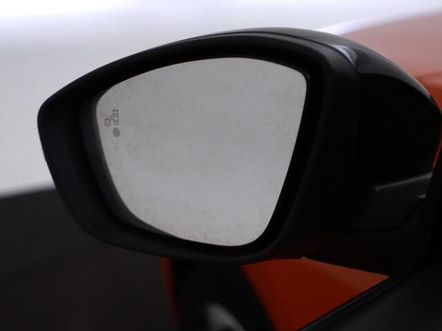 Opel e-Corsa Elegance 50 kWh 3Fase Automaat Led/H.Leder/Carplay /Keyless/Blindspot/El.Pakket/Ecc