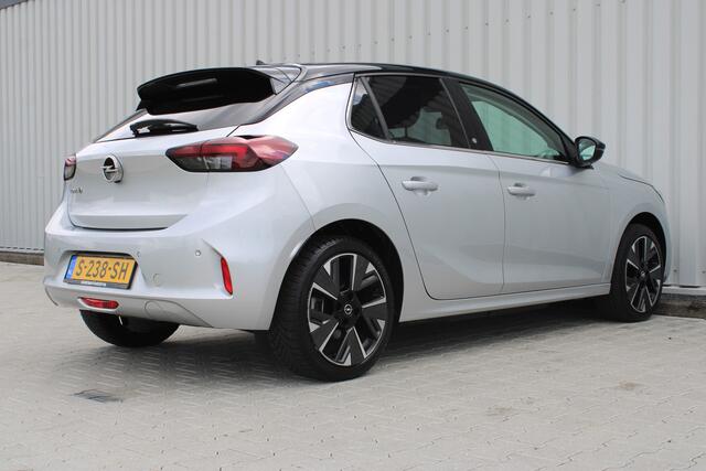 Opel e-Corsa Level 3 50 kWh | Incl. 12 maanden garantie | SOH 95% | Stoel/stuurverwarming | Cruise control | Climate control | Apple carplay/Android auto | Navigatie | DAB radio |
