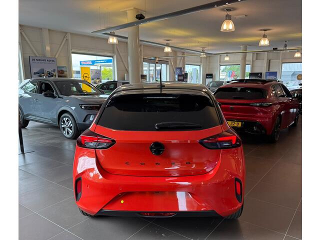 Opel e-Corsa Electric Long Range Yes 51 kWh | Uit voorraad leverbaar! | WLTP 424km Volledig Elektrische | Warmtepomp | Stoel & Stuurverwarming | Navigatie | Dodehoek Detectie | Parkeersensoren Voor & Achter | |