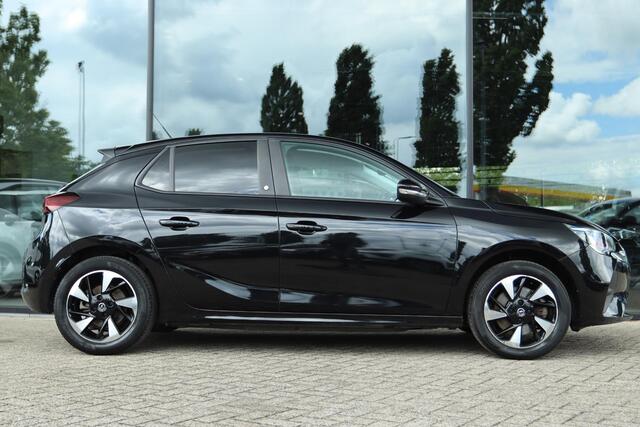 Opel e-Corsa EDITION 136PK 50 KWH | CARPLAY | VIRT. COCKPIT | STOEL/STUURVERW. | PDC | NAVI