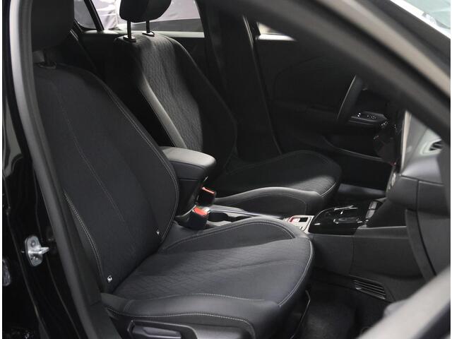 Opel e-Corsa Electric 50 kWh 136PK | 1ste eigenaar | ACCU 99% | AppleCarplay/AndroidAuto | Armsteun | 16"LMV | AUTOMAAT | Cruise Control | Climate Control | Keyless | Isofix | Privacy Glass |