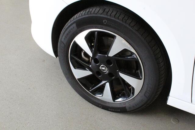 Opel e-Corsa Elegance 50 kWh | NAVIGATIE | STOEL+STUUR/VERW | CARPLAY | DAB-RADIO | KEYLESS | LMV | PDC |