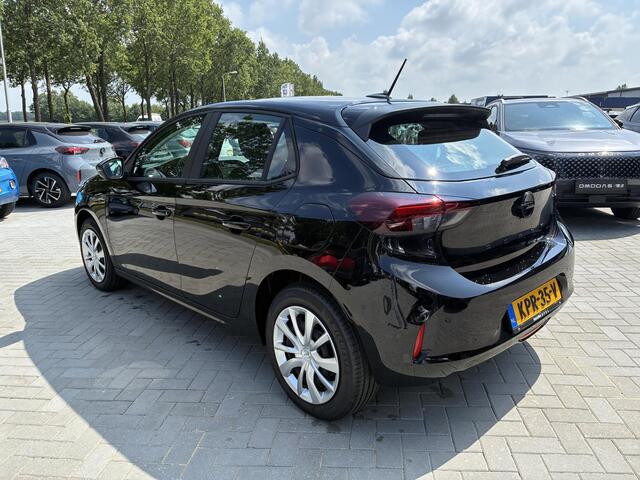 Opel e-Corsa Electric Long Range Edition 51 kWh | DEMO| Climate control | Camera | Parkpilot | LED Verlichting | Electrisch Pakket | Navigatie via Apple carplay/ Android auto