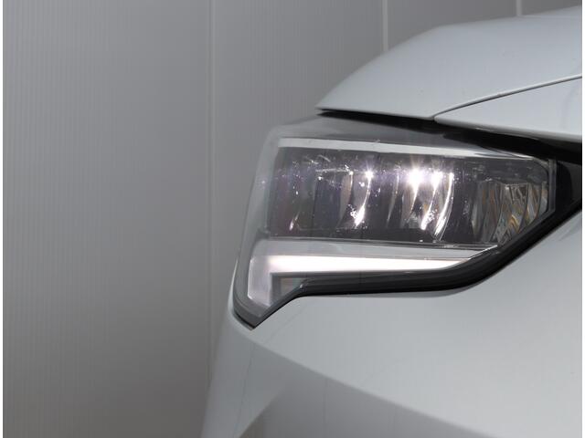 Opel e-Corsa Elegance 50 kWh | Camera | Keyless | Org. NL | SOH 98,3%