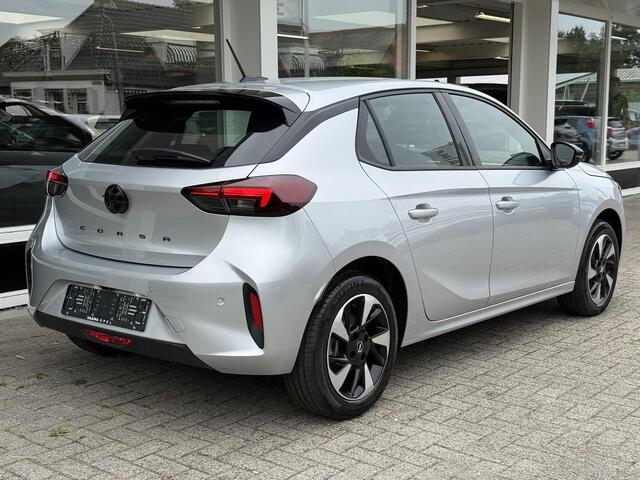 Opel e-Corsa Electric Long Range GS 51 kWh | 8 Jaar garantie | NIEUW | tot 429km WLTP | 100kW snelladen | Stoel- & stuurverwarming | Camera | Apple Carplay/Android Auto