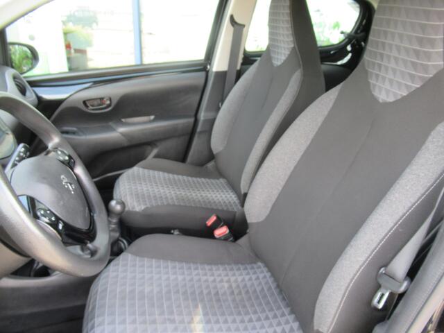 Peugeot 108 1.0 e-VTi Active 5-Drs, Carplay + Android Auto / Camera / Airco