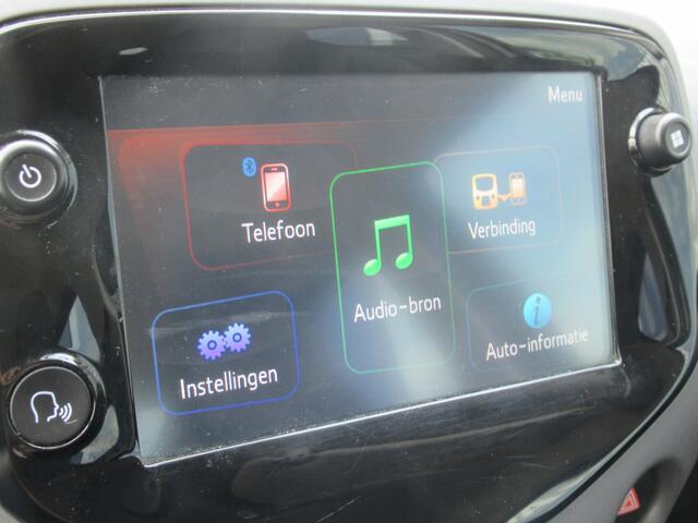 Peugeot 108 1.0 e-VTi Active 5-Drs, Carplay + Android Auto / Camera / Airco