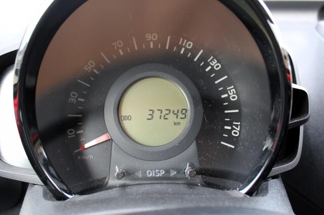 Peugeot 108 1.0 e-VTi Allure TOP