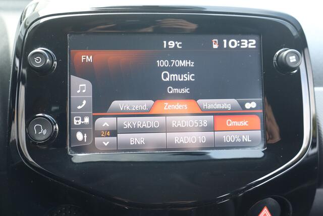 Peugeot 108 1.0 e-VTi Allure NL-Auto!! Apple Car-Play I Camera I Climate