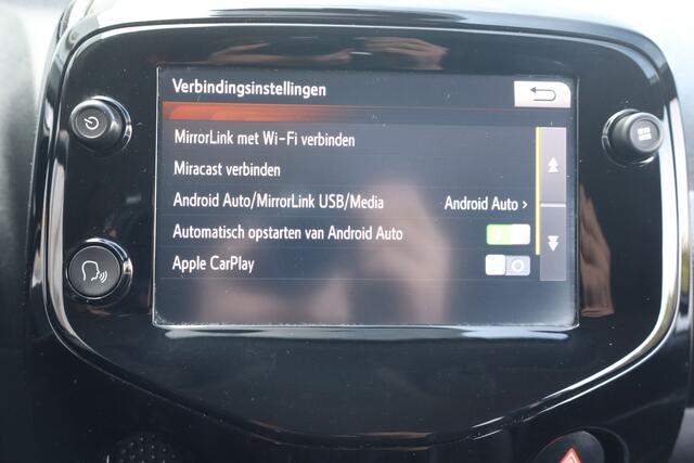 Peugeot 108 1.0 e-VTi Allure NL-Auto!! Apple Car-Play I Camera I Climate