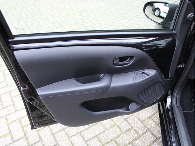 Peugeot 108 1.0 e-VTi Active /NAVI/LED/DAB+/Achteruitrijcamera/Miracast/Bluetooth/AIRCO/CV/ISOFIX/NAP! 1e eig!