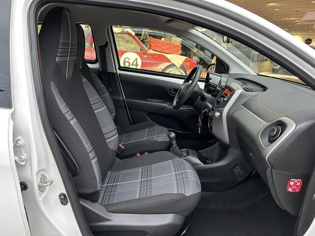 Peugeot 108 1.0 e-VTi Active | Airco | 5 Deurs | LED Dagrijverlichting | Bleutooth Telefoon & Audio | Elektrisch Pakket | Stuurwielbediening