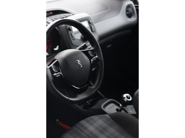 Peugeot 108 1.0 e-VTi Active Automaat | Bluetooth
