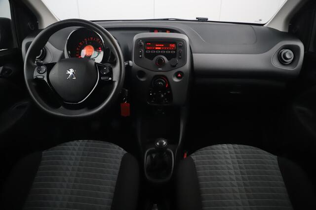 Peugeot 108 1.0 e-VTi Active 5 Deurs Airco Radio Bluetooth Elektrische Ramen