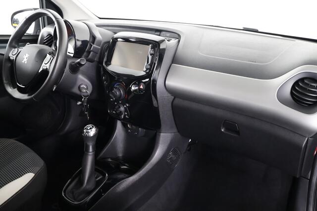 Peugeot 108 1.2 Puretech Allure TOP! / Opendak / Camera / Bluetooth / Airco