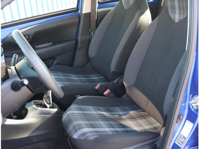 Peugeot 108 1.0 e-VTi Active | Airco | Bluetooth | NL auto! | Isofix | Goed Onderhouden! |