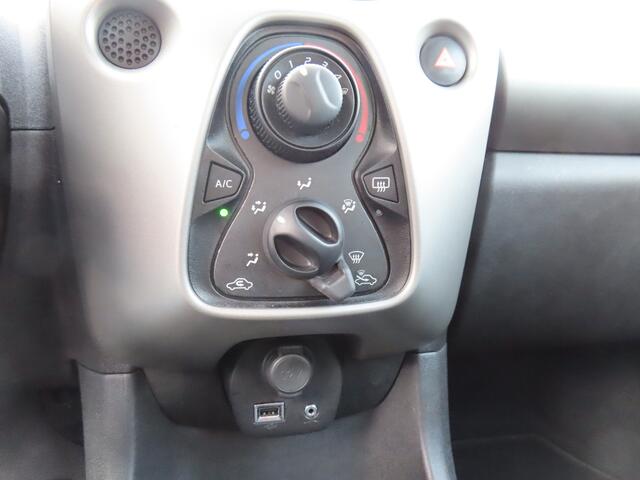 Peugeot 108 1.0 e-VTi Active*Airco*