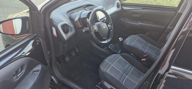 Peugeot 108 1.0 e-VTi Allure