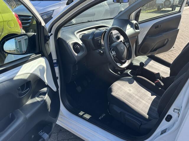 Peugeot 108 1.0 e-VTi Active / Airco / LED / NAP / Carplay / Premium Pack
