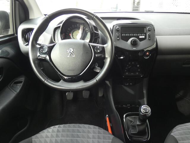 Peugeot 108 1.0 72PK Allure | Climate Control | Lichtmetalen velgen | Elektrische Ramen