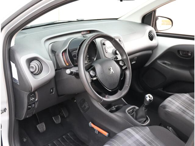 Peugeot 108 1.0 e-VTi Active | 1ste Eigenaar | Airco | Bluetooth | NL auto! | Isofix | Privacy Glass | Goed Onderhouden! |