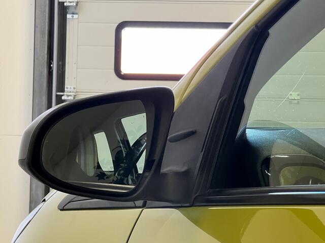 Peugeot 108 1.0 e-VTi Allure Airco / Apple Carplay-Android Auto / Bluetooth / 15" LM Velgen / Getint Glas / Style Pakket / Keurig!