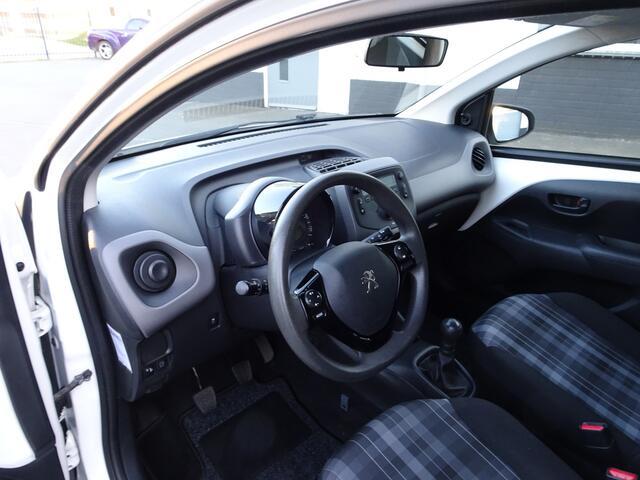 Peugeot 108 1.0 e-VTi Active Airco, mistlampen, dagrijverlichting, elektrische ramen, centrale vergrendeling, enz.